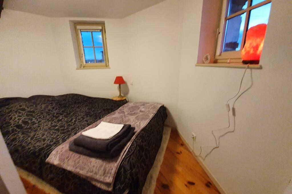 Appartement Exceptionnel 4 Etoiles Hyper Centre Albi 65 M2 Au 4Eme Etage Sans Ascenseur Avec Une Tour Du 12Eme Siecle Экстерьер фото